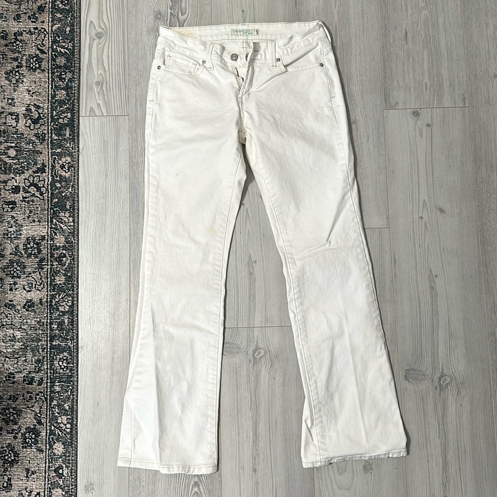 Levis low bootcut 545 ivory jeans